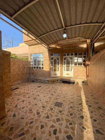 للايجار  بيت طابق واحد. حي الميثاق  قرب  مجسر حي الميثاق وسوق الميثاق   سعر الايجار 325   مساحت الدار 110 متر الاتصال على رقم ***********
