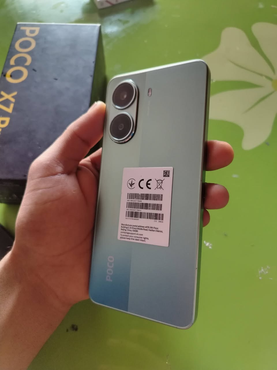 سلام عليكم جهاز بوكوPOCO X7 Pro للبيع مثل ما موضح كدامكم  نضافه 100  يشغل 120فريم السعر 400 قفل لا تدخل خاص وتكلي بي مجال  ***********

