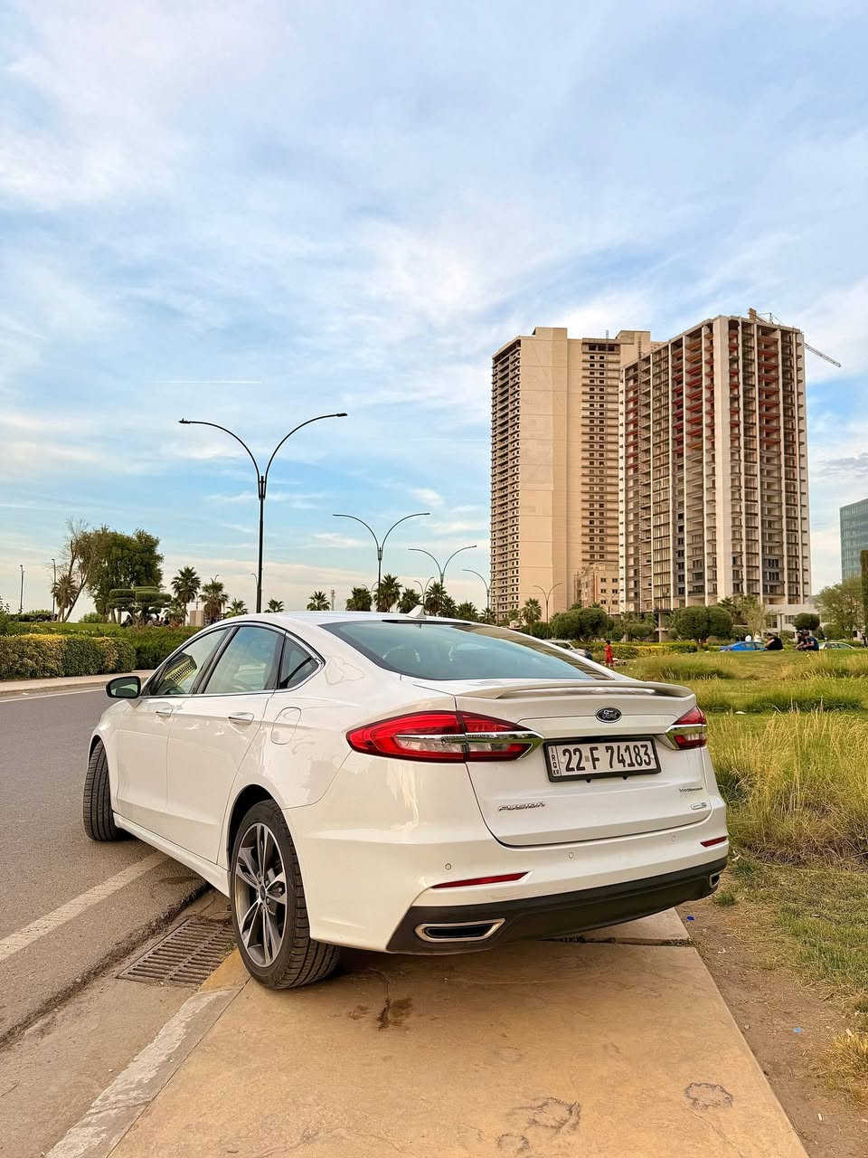 فورد فیوجن تیتانیوم ١/١ 
مودیل 2020
80 الف مایل ماشیة
بجم کبس
سیارة بدون صبغ فقط بی شبر جاملغ خلفي تعدیل بارد و کارد
فول فولل مواصفات
فتحة - تحکم ستیرن
کشن بارد - کشن تدفیة - کشن میموری - کشن کهربائی
رادارات کل موجود
داخل ٧ الوان لید
لایت زینون اوتو عالی و ناصي
حساس مطر
سماعات Sony 
طاخم تایر جدید

السعر 160 ورقة
مکان اربیل
***********
