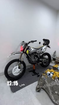 دراجه قفاز CRX2024 محرك كبس 250cc نظيفه كفاله عامه07814949530/السعر135...