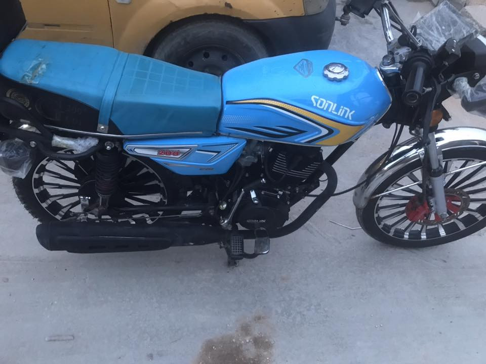 السلام عليكم دراجه للبيع موديل 2024 نضيفه كلش بس الشاشه شكل باقي له شغال وخير من الله السعر ٦٥٠ وبيه مجال مكاني مدينت الصدر الدخل ***********
