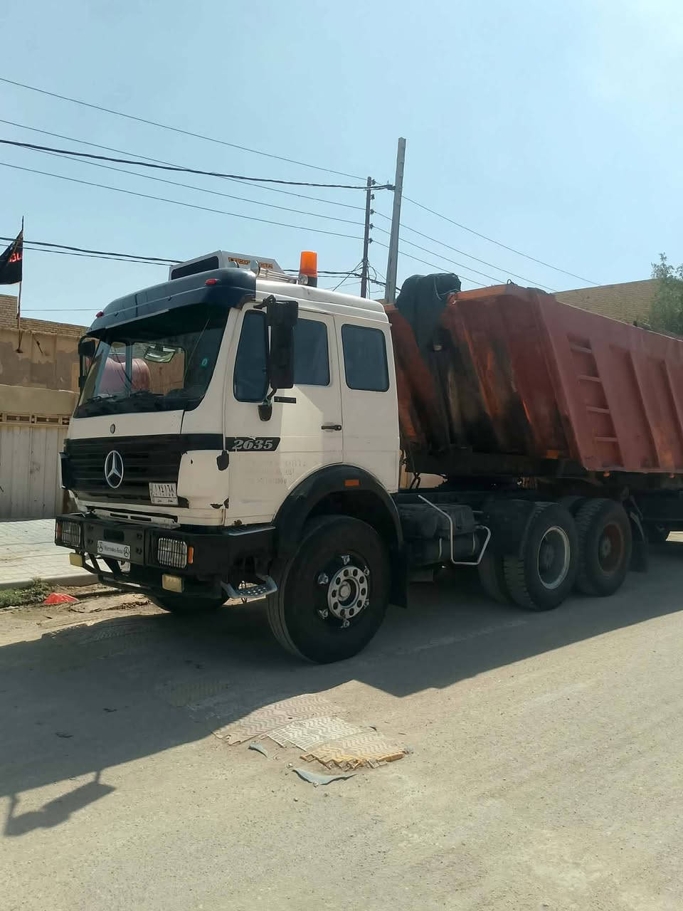 للبيع البي مديل 75مكينه 35 گير 160مجموعه جيئف تخم تاير راس وعربانه جديد رقم بغداد سنويه ل28 سياره جاهزة للعمل سعر 275هاتف+***********
