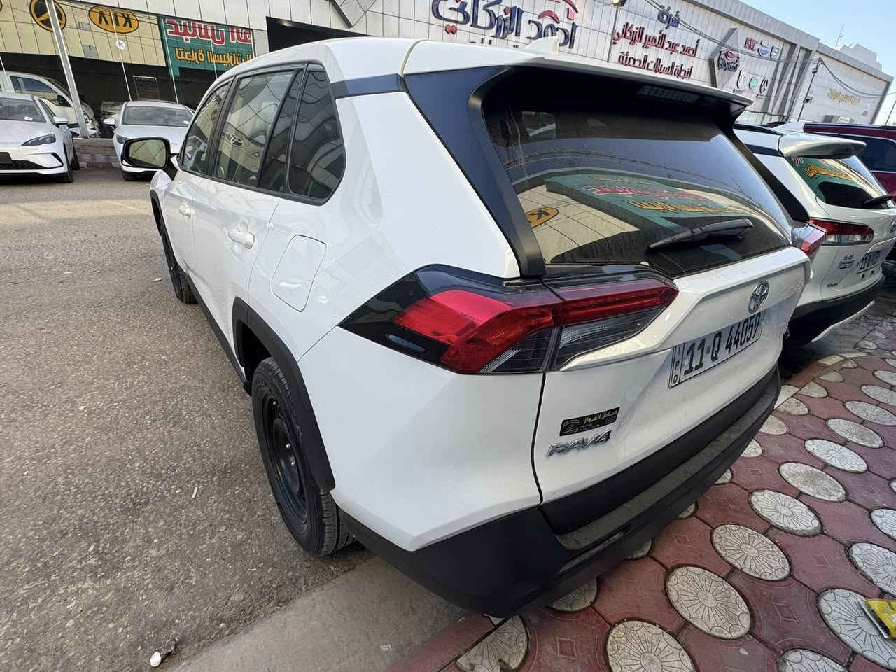 للبيع او مراوس
رافور RAV4 ياباني اصل 2023 محرك 2500 بانزين فقط وارد امريكي حادثه حافه البنيد من فوك بدون داخل ( شاصي ولغد مكفول ) وخشم الجاملغ بيه كارت مواصفات رادار تحديد مسار سايد بريك بصمه اوتو هولد ثلاث انظمة قياده تحكمات شاشه كبيره كامره دواره تبريد قطعتين وباقي المواصفات المعروفه السياره من امريكا ع ايدي مستورده ورقمته باسمي بغداد دولي
المكينه والكير مامفتوح بيه برغي
ماشيه 37 حقيقي
السعر 188$
الاتصال ***********

