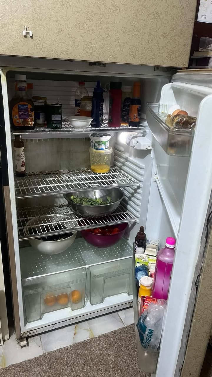 ثلاجه حجم كبير استعمال على نضافه لون بيجي تجميد فول ب ٢٥٠


**إذا كنت صاحب هذا الإعلان وتريد حذفه لأي سبب، رجاءا أرسل رسالة إلى الدعم الفني**