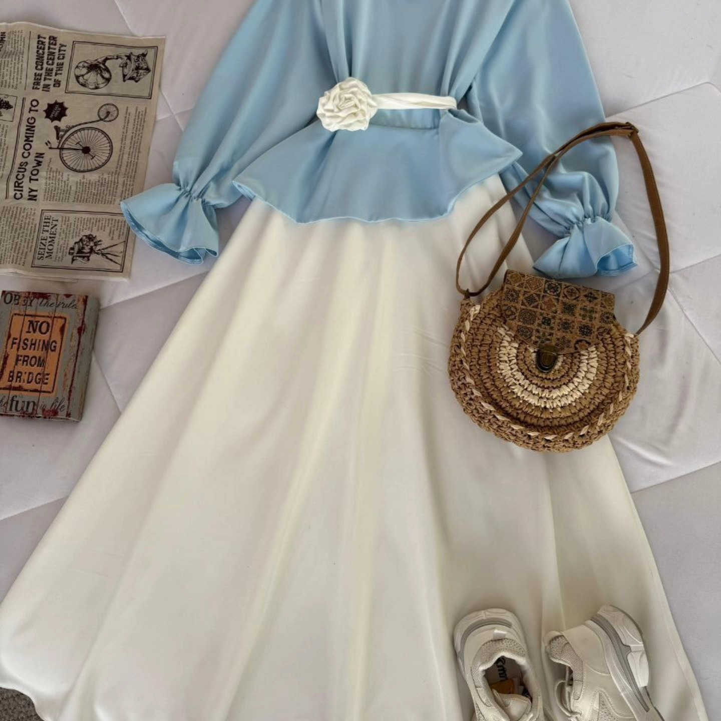 فستان متصل❤‍🩹
السعر؟؟؟؟ 
خامة هوريم دابل تركي
38-40-42-44-46-48


**إذا كنت صاحب هذا الإعلان وتريد حذفه لأي سبب، رجاءا أرسل رسالة إلى الدعم الفني**