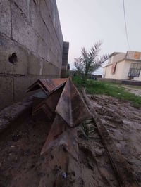 زواية وشيلامان لبيع الزواية 6طولهن 12متر 2طولهن 5متر وشيلمانت 3طولهن 5...