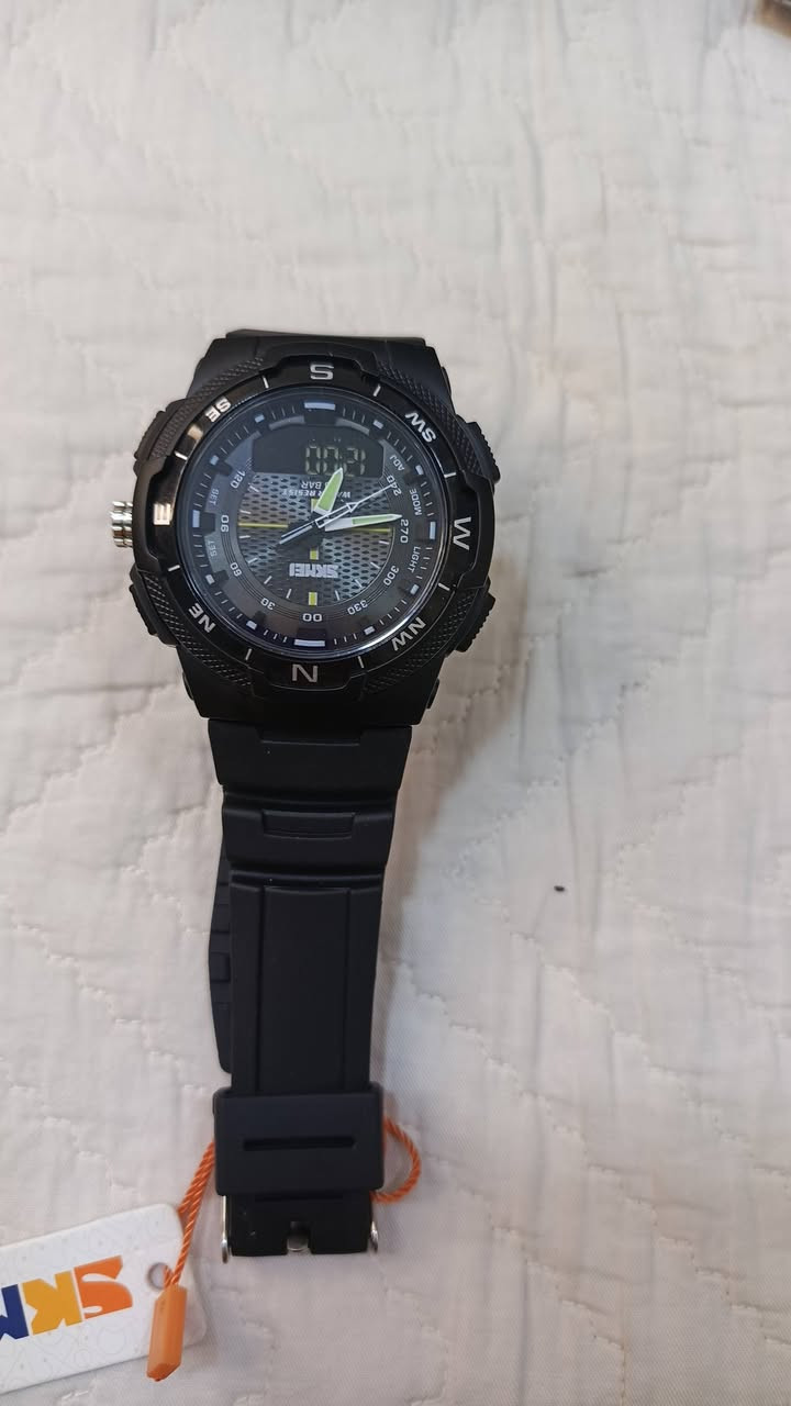 اي قطعه تردون سكرين وعله الواتساب او عله الخاص ***********
