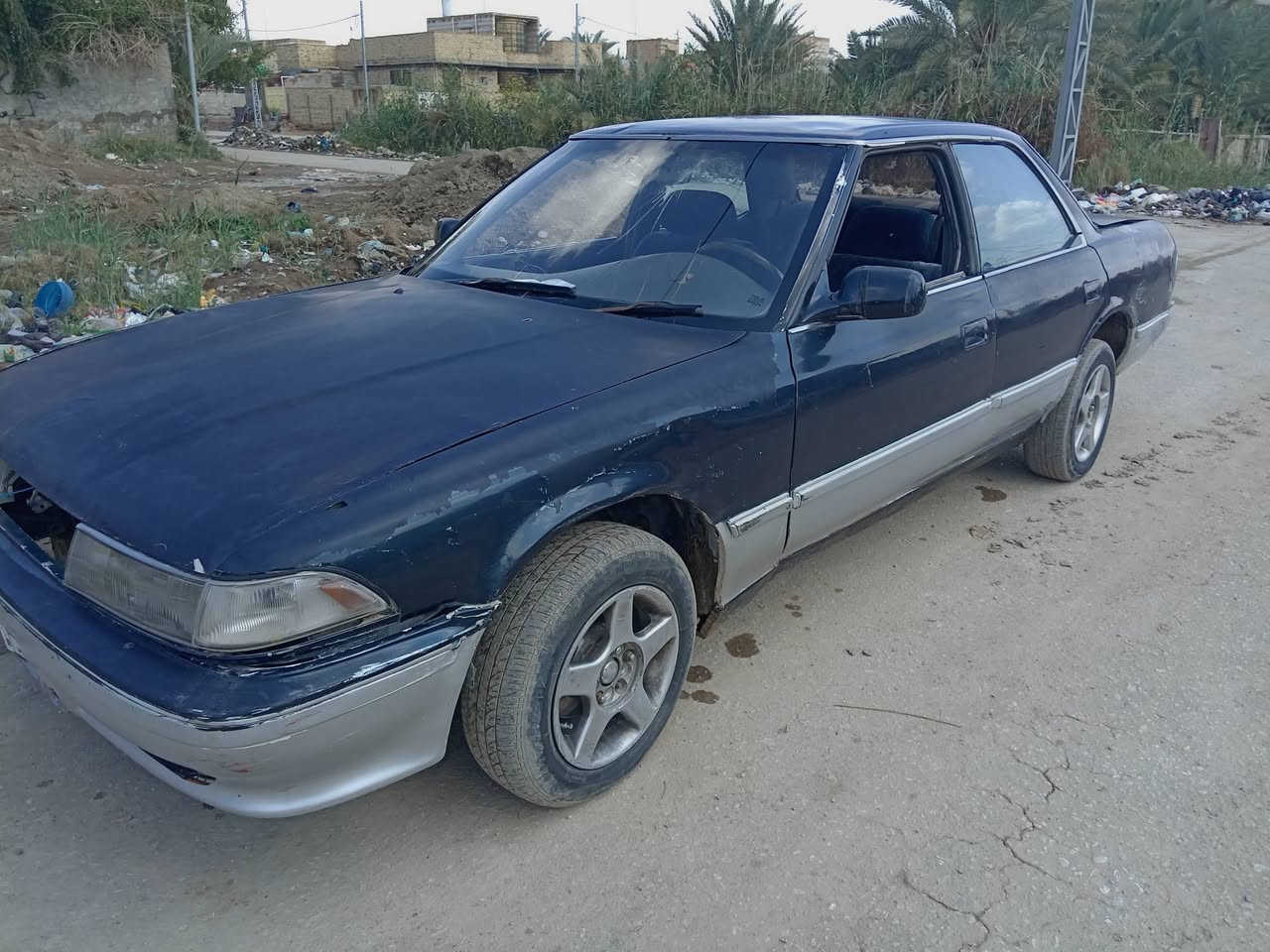 السلام عليكم ورحمة البيع مارك كصيف مصطره راقم صلاح الدين سنويه مجدده رعيه بغداد موديل ١٩٩١مكينه وكير جديدات ونجي مكفوله من كص وضربه القويه حداديه جديده وكهربايات كله شغاله تحويل مباشر السياره السعر ٢٣    ***********
