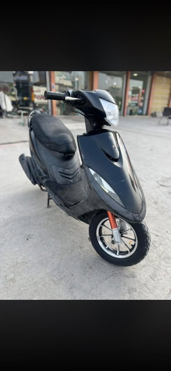 سلام عليكم دراجة ماكس البيع دراجه بلادي بوشه ٤٩ الدراجه ما مفتوحه كفرات بلادي نفس الختم مال المكينه دراجه بيهه تزويد تبل امامي +ويل مشيف السعر٧٠٠ وبيهه مجال حك الجيه العنوان بياع تقاطع ترويش التواصل ***********
