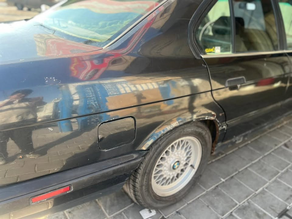 سلام عليكم 525 مسكر عدل سياره بلاديه بدون صبغ ولا ضربه جاهزه بس نقص تبريد موديل 90 رقم بغداد تحويل مباشر بسمي سعره 65 وبيه مجال قليل للستفسار ***********
