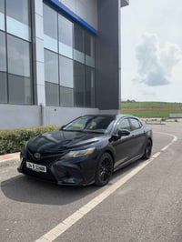 كامري SE • ٢٠١٨ • ١٦١٠٠٠ مايل