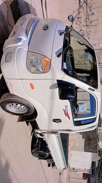 سلام عليكم كيا حمل مديل2007  محرك ٣٠٠ مسكر  . رقم بغداد  سعر ٩٠  بيها مجال. ***********
عنوان بغداد
