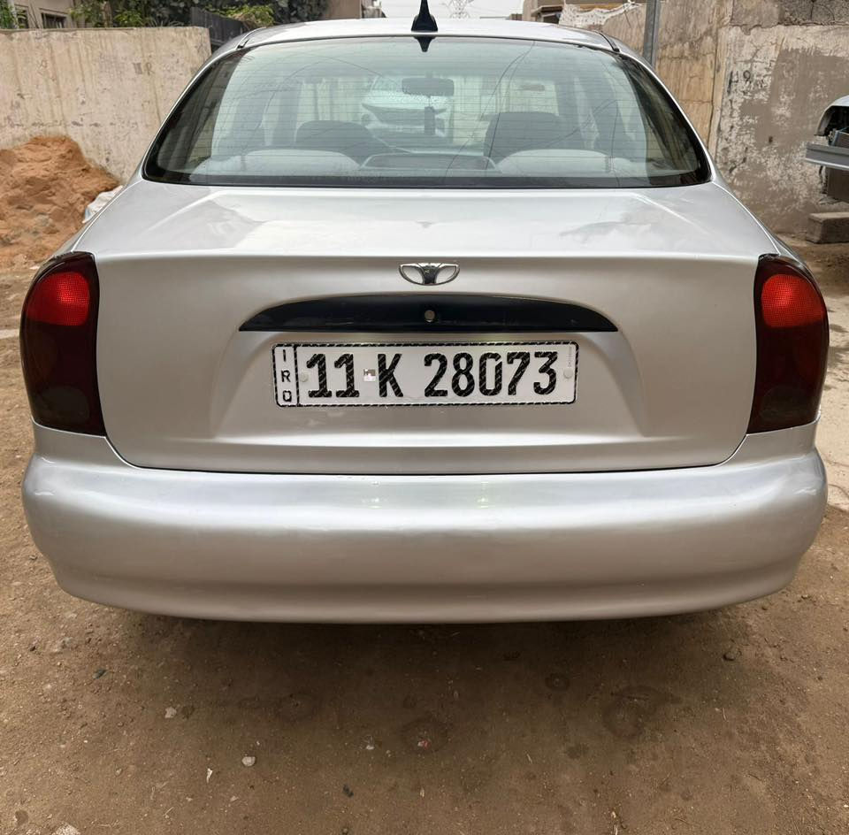 دايو لانوس كوري 2000
محرك1800كير اوتوماتيك
صدر جديد تخم تاير ويل كب
غرفه ع وضع شركه بدون اخياس
سياره جاهزه سعر44وبيهامجال 
عنواني بغداد الدوره رقمي
***********
