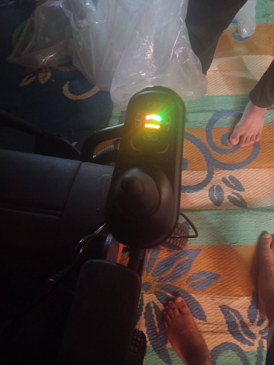 سلام عليكم
عربانه للبيع أكبر حجم جديده مامستخدمه ابد السعر 600 الف وبي مجال مكلف با النشر الرقم للاتصال ***********
