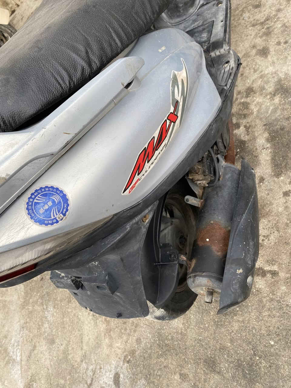 ماكس ١٤٠ حاويه نضيفه كلش وكلهه شغاله مابيهه 
نقص مكينه كفاله السعر ٦٥٠
مكاني القرنه النهيرات 
***********
مامتواجد عل نت
