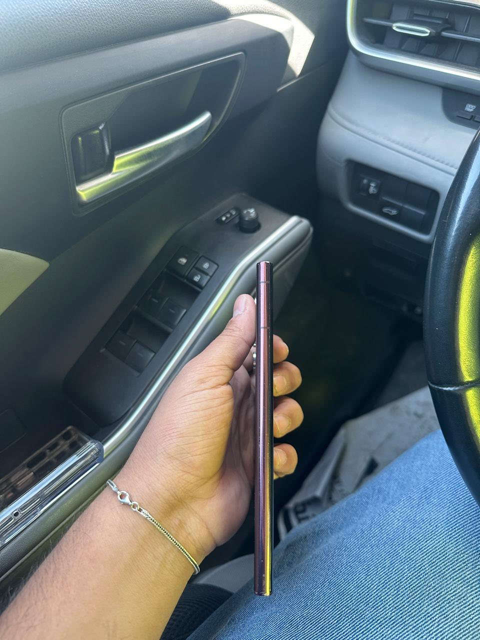 S 22 ultra
السلام عليكم 
للبيع لون بنفسجي المميز
ذاكره 256 ، 12 
نضيف مامبدل بي اي قطعه 
مكاني بغداد العطيفيه او حي الجامعه 
***********
