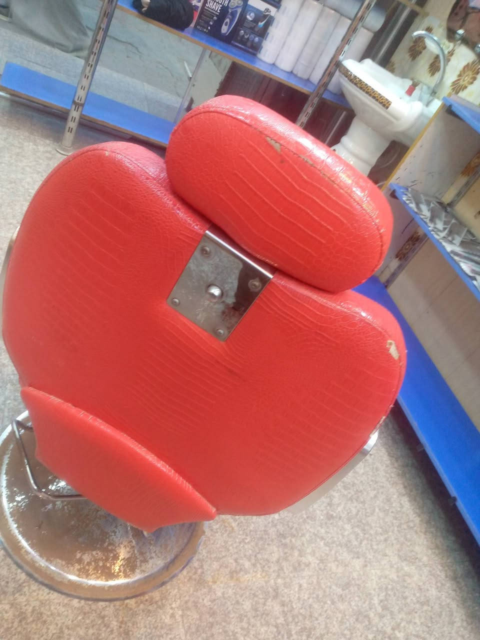 كرسي حلاقه للبيع
حجم كبير للبيع 
لسعر ب160
العنوان النجف 
للستفسار اكثر مراسله خاص


**إذا كنت صاحب هذا الإعلان وتريد حذفه لأي سبب، رجاءا أرسل رسالة إلى الدعم الفني**