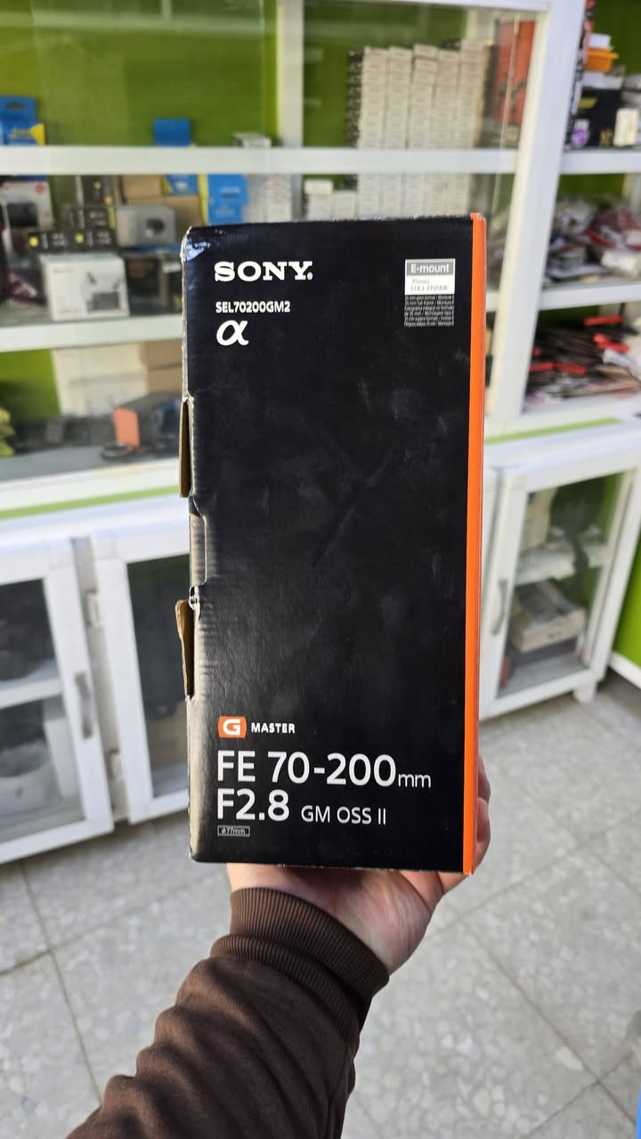 SONY-A7IV سعره مليونين و450الف
GM2-70.200F2.8سعره مليونين500الف
كامره وعدسه مستخدم مره واحده  فقط 
نضافه100% كامل ملحقات اصليه كارتون
شتره100صوره فقط ✅️ مكاني بابل 
***********
***********

