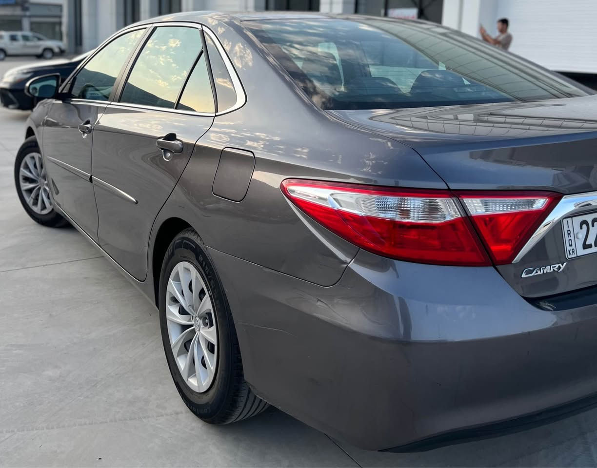 toyota camry 
تۆیۆتا کامری ٢٠١٦ مواسفاتی LE  ناو کرێمی رەسمی سۆنەرم دانوە بۆ زانیاری زیاتری سیارە گیر مەکینەی بەشەرت نەکراونەتەوە تەحول غرامەی بەشەرت نرخی ١٣٢ کەمێک مەجال 
*********** أربيل, العراق
