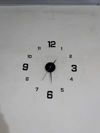 ساعة • مستعملة • خربانة