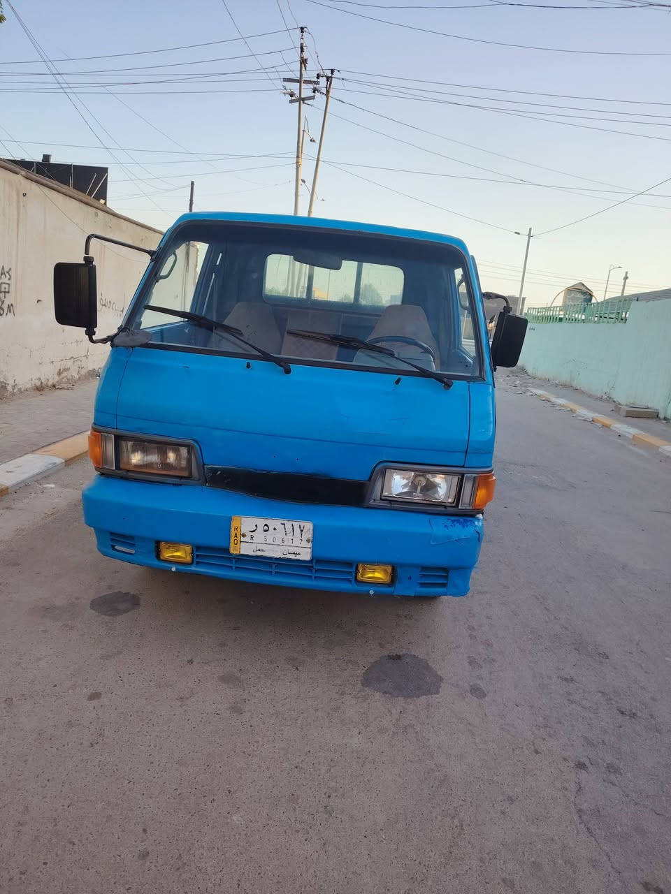 السلام عليكم اخوان كيا بنجو موديل 94 رقم الماني نيسان سنويه كرتونيه راعيها ماندله  اتكفل سرقه وعشائر فقط سياره مكينه وكير واكسن وشاصي كله مكفول سعر 23 ورقه قفلها قفلها سياره جاهزه منها للشغل عنوان ناصريه مركز ***********
