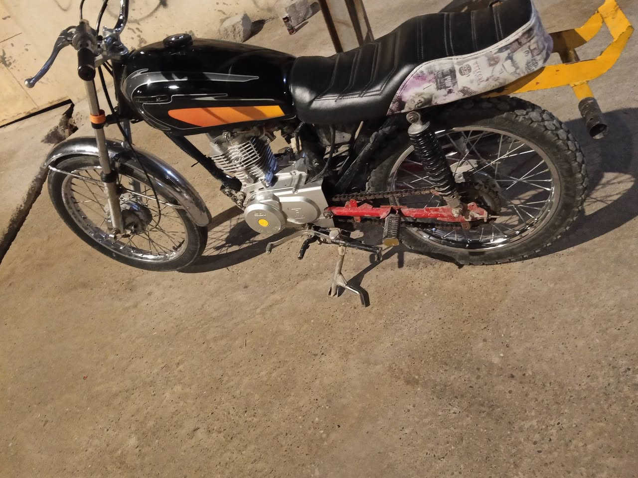 دراجه نامه شلامج المحرك على سحگ 2025مكفول كفال عامه السعر 550 وبي مجال بسيط رقم *********** مكلف بل نشر
