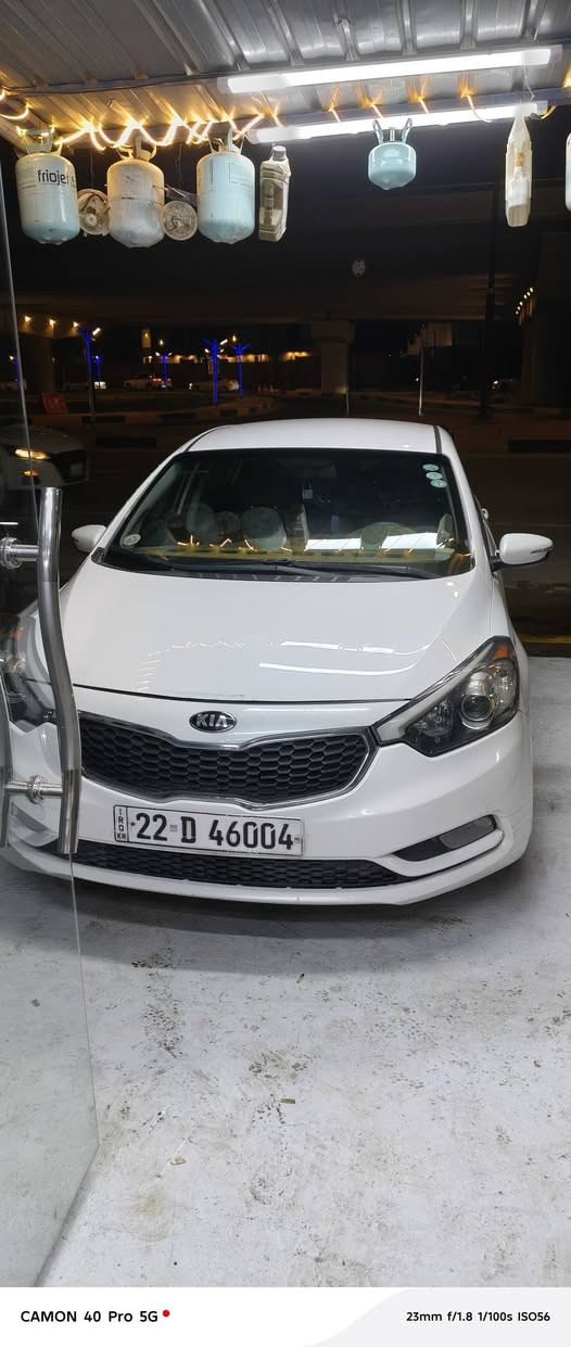 سلام وعليكم للبيع أو مراوس فورتي موديل ٢٠١٦ 
لسونار منشور ماشيه١٠٠ سياره أي نقص مابيه وبسمي 
سعر ١١٠ بيهه مجال قليل 
عنوان المنصور هاتف ***********
مكينه ٢٠٠٠
