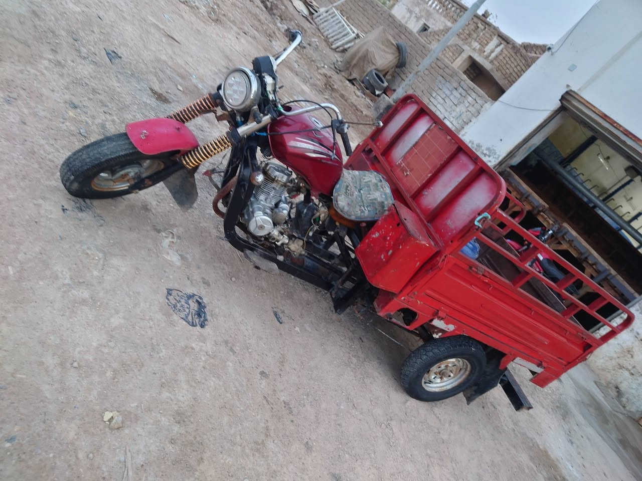 ستوته 14 للبيع سعر 700,000 وبيها مجال مكانها بالكود اوراقها ضايعه


**إذا كنت صاحب هذا الإعلان وتريد حذفه لأي سبب، رجاءا أرسل رسالة إلى الدعم الفني**