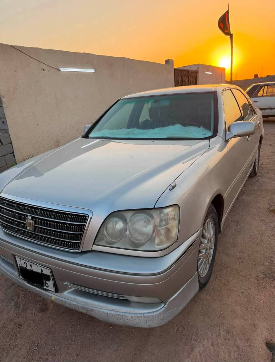 جنون ادوات موديل 2004 گصه جنطه 
مكينه وكير كفاله
تبريد ثلج
حداده حلوه
دگمتين
متومه و السنويه ضايعه فقط لوحات انطيك وياها
السعر 32وبيها مجال
المكان البصره 
***********
