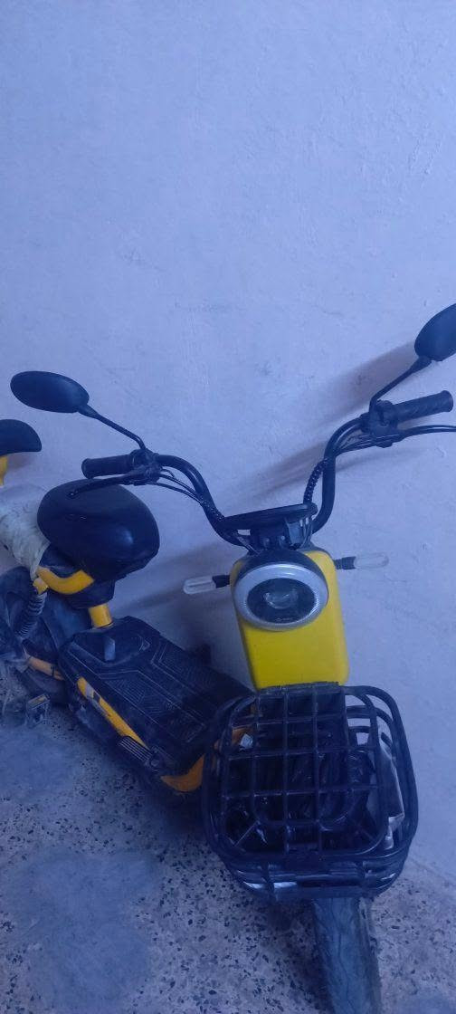 ماطور شحن للبيع مستعمل اربع بطاريات ثلاث سرعة حجم 14 السعر250 وبيه مجال موصل, نينوى


**إذا كنت صاحب هذا الإعلان وتريد حذفه لأي سبب، رجاءا أرسل رسالة إلى الدعم الفني**