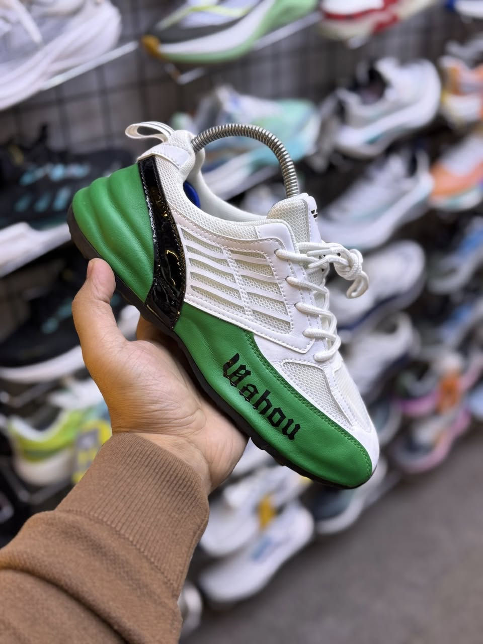 ‏دكان باله
‏للأحذية الأوروبية والسوبر ماستر سنغافوري
‏الانبار الرمادي نهاية شارع 20 مقابل ماركة التحرير ماركت الزيتون مجاور أبو سجى للمسجلات
‏***********
