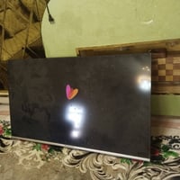 شاشة • ماخذه • للبيع