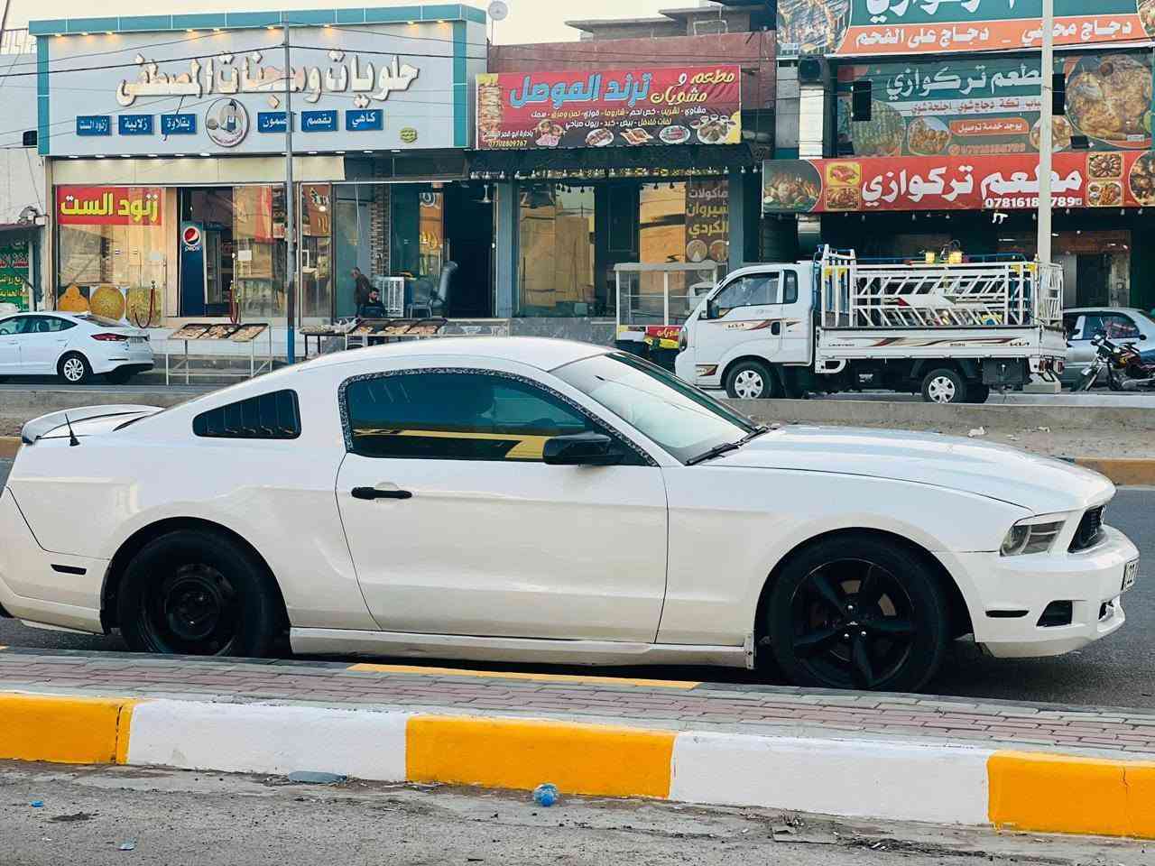 السلام عليكم للبيع فورد موستنك موديل ٢٠١٢ رقم اربيل  السياره حلو  السعر ٨٨بيه مجال التواصل خاص او انتصل عل رقم الهاتف ***********
