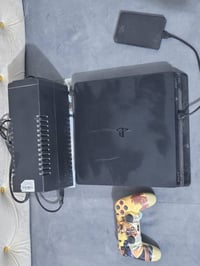 بلايستيشن 4 • مهكر • هارد ٥٠٠ جيجا