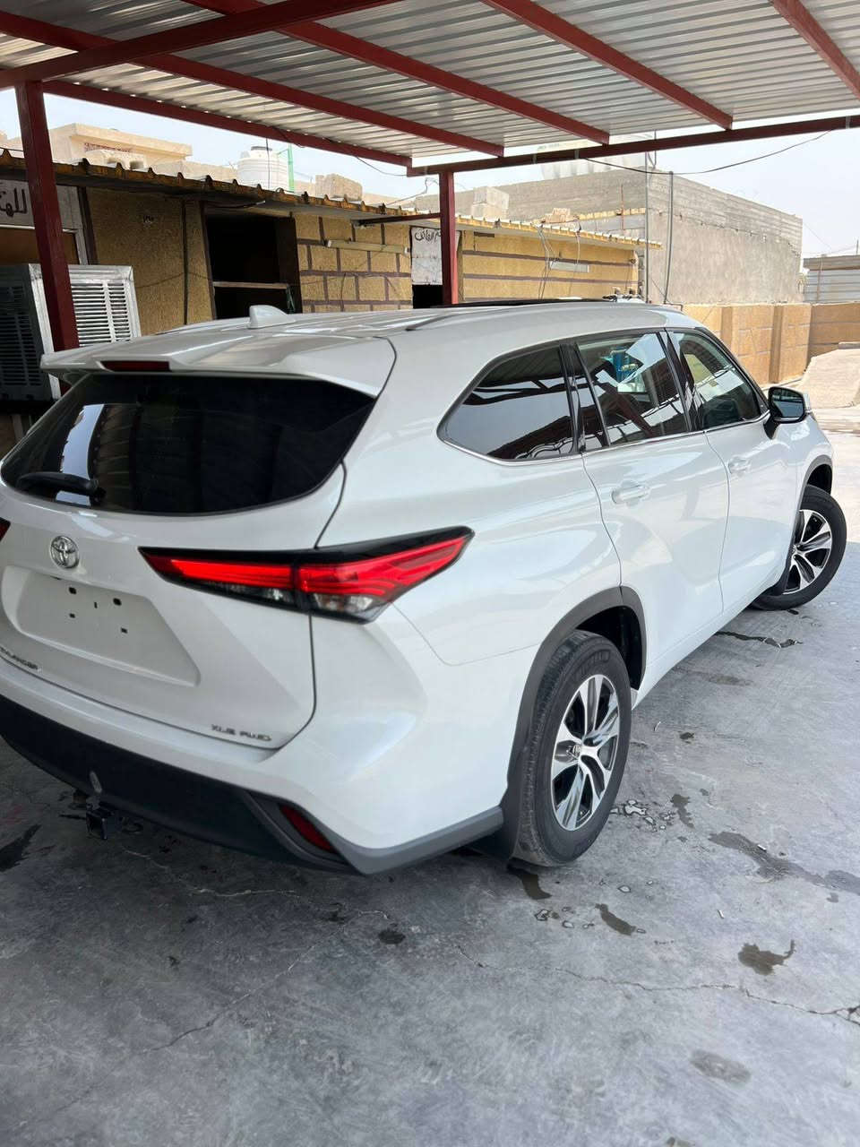 تيوتا هيلندر للبيع او مراوس حسب القناعة 
فول مواصفات لون ابيض صدفى مرقم بغداد 
الحادث تخريب خمس قطع صبغ بدون دواخل ماشية ٤٢ ميل  *********** المحمودية, بابل
