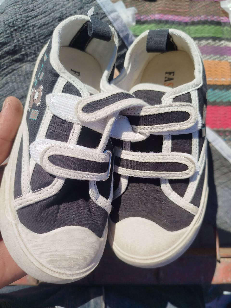 شلعه احذيه أطفال من قياس 30 الى 20 العدد 50 السعر 120 ألف يوجد توصيل


**إذا كنت صاحب هذا الإعلان وتريد حذفه لأي سبب، رجاءا أرسل رسالة إلى الدعم الفني**