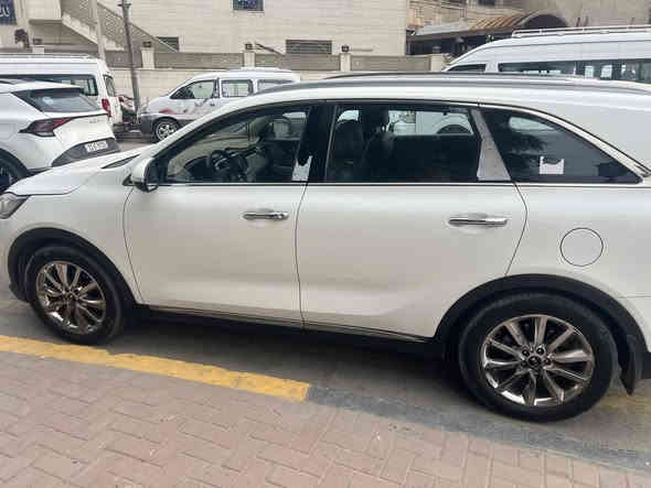 السلام عليكم
سورنتو 2016 خليجي
٦سلندر 3.5
ماشية 102 الف
7 راكب
فول مواصفات عدا الصندوك 
السيارة نظيفة
السعر220 ورقة 
للاستفسار ***********
