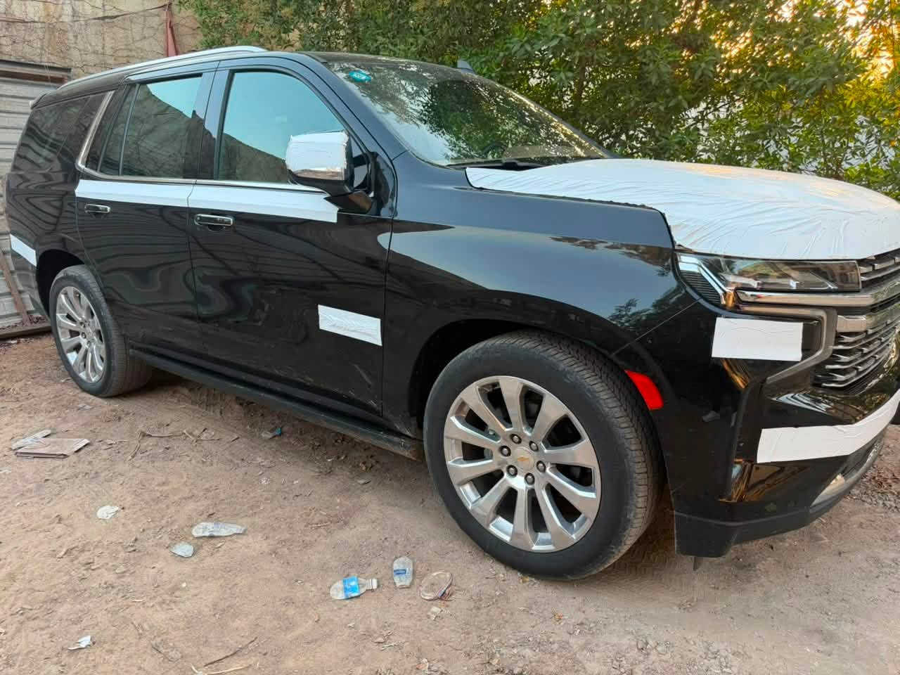 تاهو 2023 بريمير وكالة المنصور
ماشيه 50 الف / كم 

مكفولة كفالة عامه من كلشي ومغلفه  ppf

رقم بغداد تحويل مباشر 

مكان السيارة بغداد

السعر : 525وبيها مجال بسيط للشراي 

للأستفسار: ***********

