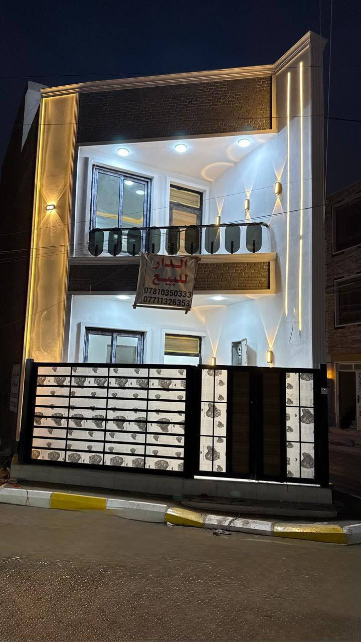 ⸻
🏠 بيت للبيع. 

📐 المساحة: 50 متر
🏢 عدد الطوابق: 3 طوابق
🛏️ عدد الغرف: 3 غرف نوم
🛁عدد الحمامات 3 
البيت مرتب وصالح للسكن، تصميم عملي ومناسب للعوائل الصغيرة، موقع هادئ وخدمات قريبة.
📄 الأوراق كاملة والبيع مباشر.

💰 السعر: قابل للتفاوض
📞 للاستفسار والتواصل: (***********_***********)

عنوان المنزل / دوره ابو طياره شارع بوتو طابو زراعي سند 25 الموقع مميز على شارع بوتو نفسه على شارع العام
