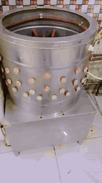 هلاسه نضيفه للبيع السعر ب200وبيه مجال ‏‪0786 982 9288‬‏
