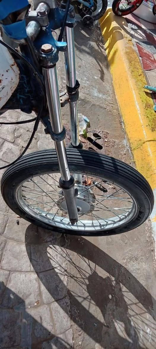 اربعه كير ٢٠٢١ بس الشاصي ٢٠١٥ كلك الدراجه نضيفه ..؟..طويريج ... السعر٢٢٥ ...***********
