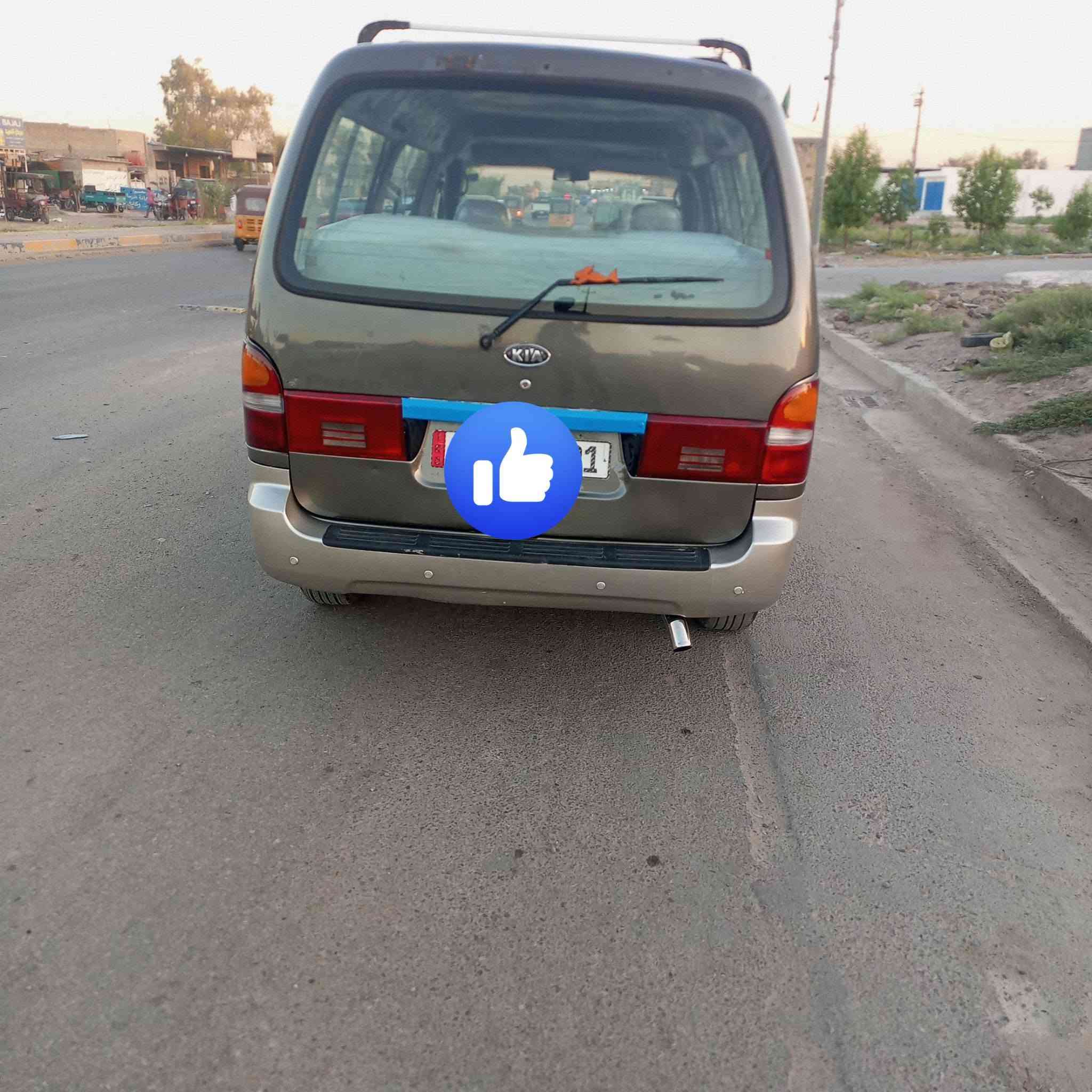 السلام عليكم 
بريجو 99 بلادية مكفولة من الضربة والكص والصبغ ما عدا الربع بي صبغ جوة السمجة..
مكينة كير اكسل حدادية كله كفالة رقمها ذي قار انكليزي..
العنوان بغداد المعامل.. للأستفسار أكثر إتصل..على الرقم ***********
