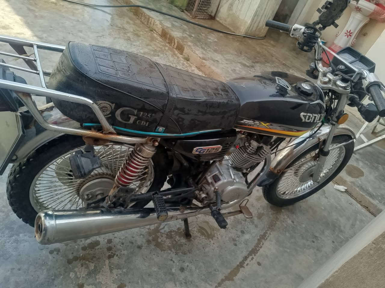 سلام عليكم
دراجه للبيع نوع sonlik موديل 2022 
مكفوله من دعاميه للدعاميه سعر 500 او بي مجال للطيبين المكان المقدادية شهربان شاقراق 
***********
