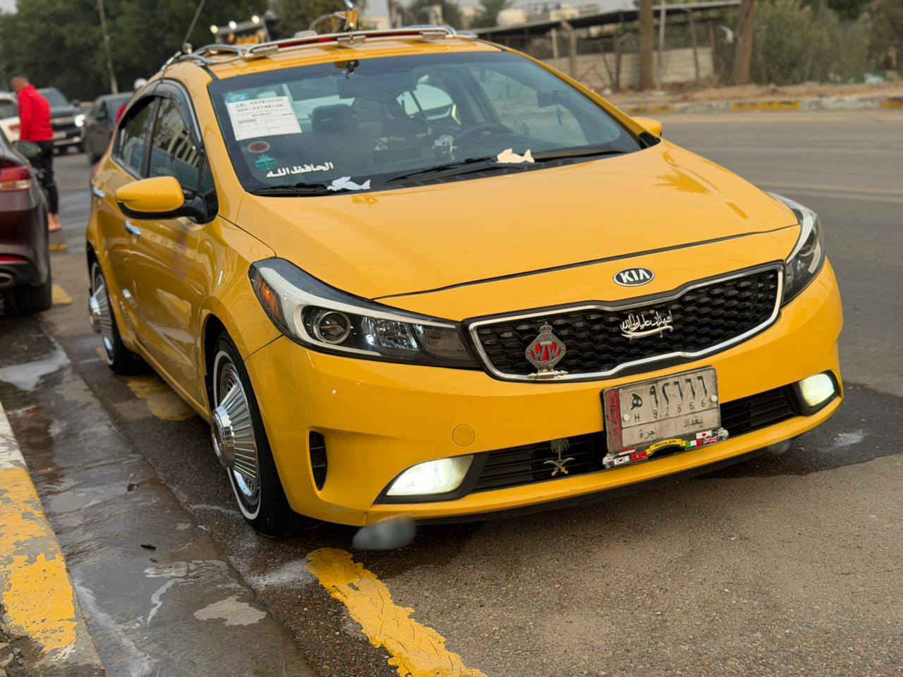 ‏فورتي موديل 2017   رقم بغداد  تحول مباشر  (منظومة غاز السيارة) لايتات زنون ابو العدسة تخم تاير جديد ورد أمريكي حادث صندوق فقط شرط الكفاله وبدون داخل  و صور الحادث بل منشور ملاحضه السياره جاهزه من كلشي  حجم المحرك 2000 دوش المرغوب مكان السياره  بغداد الشعب  سعر 128 وبيها مجال
‏
‏***********
