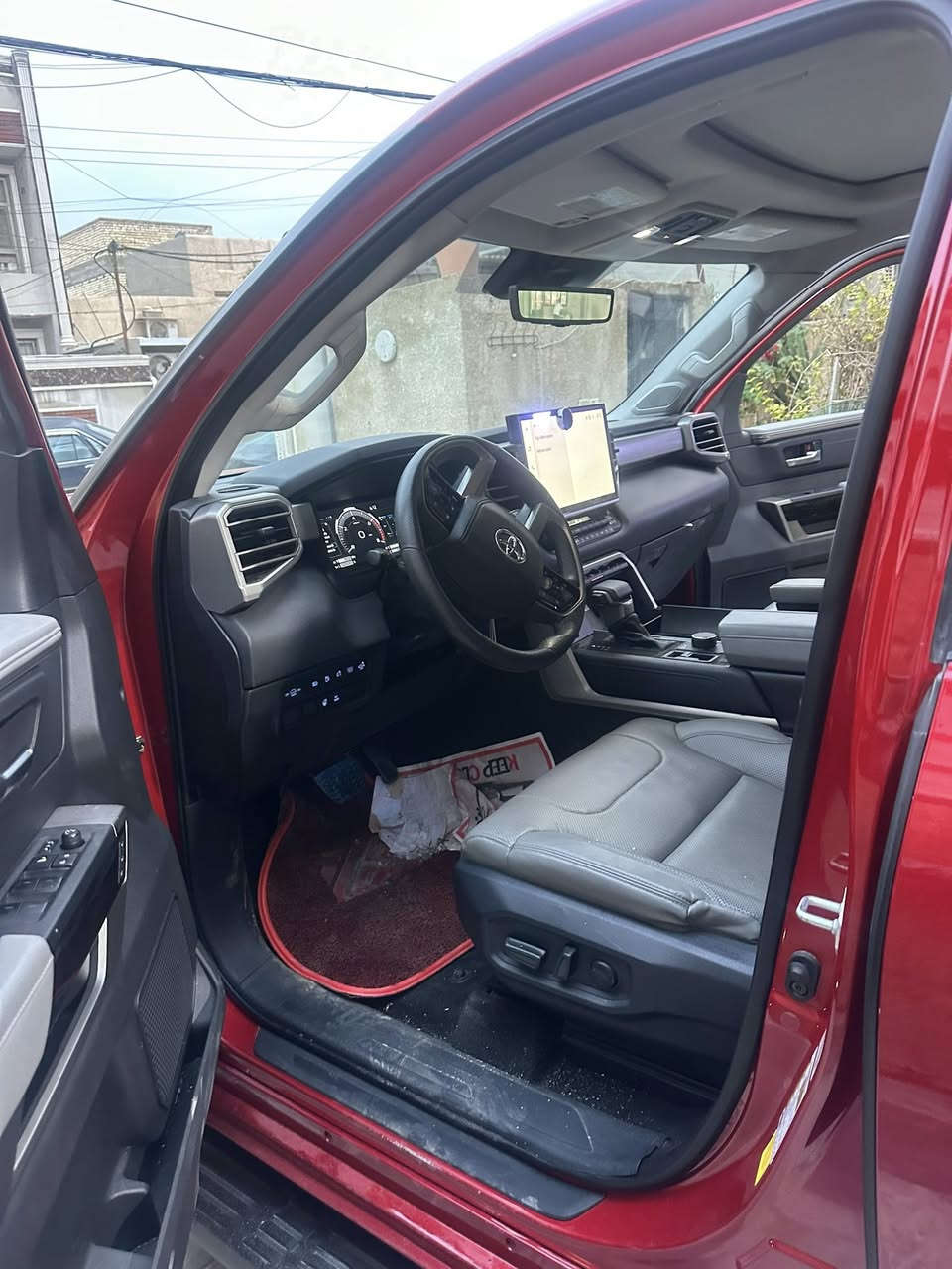 تويوتا سيكويالمتت 2024  فول مواصفات
محرك السيارةV6 3500 تون توربو هايبرد

حادثهة ماصدة الاماميه وربع دعامية فقط 

المواصفات

بانوراما 

شاشة 

 مقاعد تدفئة و تبريد

رادار (امامي+خلفي+جانبي)

تثبيت مسار قيادة ذاتية 

5كامرات محيطية و المراية الوسطية كامرة

عدادات دجتل

سستم صوت jbl

صندوق كهرباء ويعمل بحركة الرجل فتح وغلق 

بردات زجاج الابواب بلاديات

الابواب كلهم دخول ذكي بصمة 

السيارة بصمة  

السيارة بيها موصفات و وبشنات كلش هواي ***********/‭٠٧٧٣ ٥٨٢ ٥٣٢٩‬
