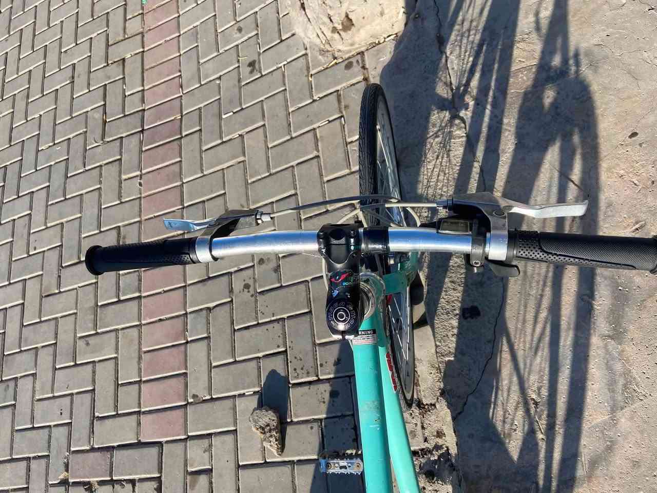 شباب باسكل c700 امنيوم حجم 27 باسكل سريق وقوي سعر 100 وبي مجال مكاني بغداد الغزاليه ***********
