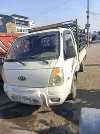 2006 للبيع رقم جديد سنويه جديده كير مكينه خير من الله شاصي رقم شاصي مك...