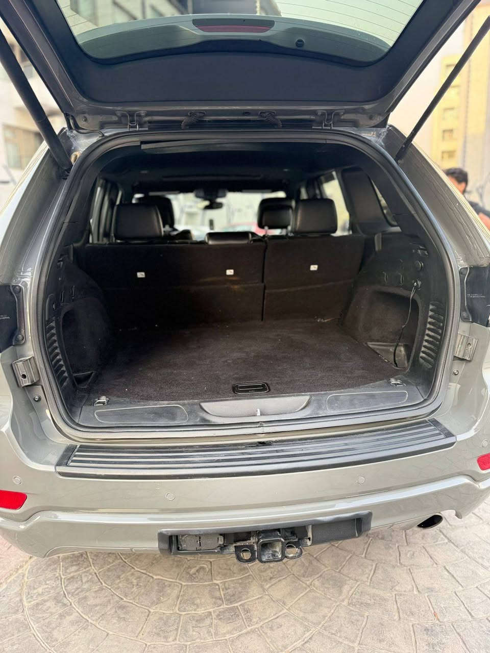 جيب بلاك توب موديل ٢٠لون مميزرقم بغدادالدولي مواصفات فتحه سقف رادارامامي وجانبي اتوستوب حساس خلفي تحكم استيرن وبعدهواي موصفات معروفه موصفات البلاك توب حادثه جاملغ وبنيدمبدلات اصليات بدون صبغ بدون دواخل كيرمحرك  مكفول ماشيه ٦١ميل تبريدثلح صدرجديدتخم تايرجديدويل ٢٠رايدهاب٢٢٠وبيه مجال مكان السيديه ***********/*********** الشراي يتصل
