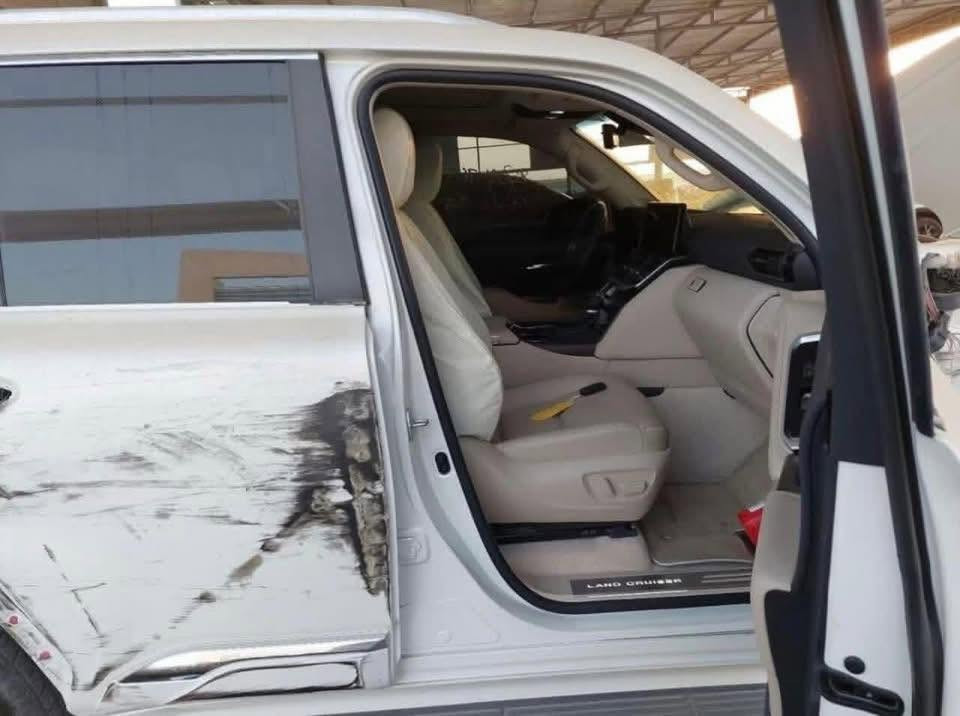 السلام عليكم ورحمة الله  مكلف بالنشر ماعندي اي تفاصيل لاند كروز  GXR ٢٠٢٤ مواصفات ساز حادثها فقط هاي الصفحه  سياره سابقاً كفاله عامه حالياً صفحه فقط خارج ابيع على حادث ماله سياره ماشي ٢٣ الف رقم اربيل تحويل باسمي السعر ٣٢٠ وبي مجال قليل مكان اربيل رقم صاحبها استاذ ابو عبدالله  ***********
