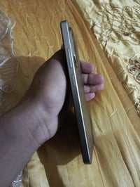 ذاكرة ٦٤ • معالج رباعي • نضيف